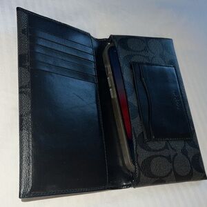 Coach Tech Phone Bi Fold Wallet Black Gray Pebbled Logo Leather